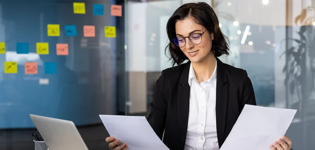 woman smiling ehnaced productivity